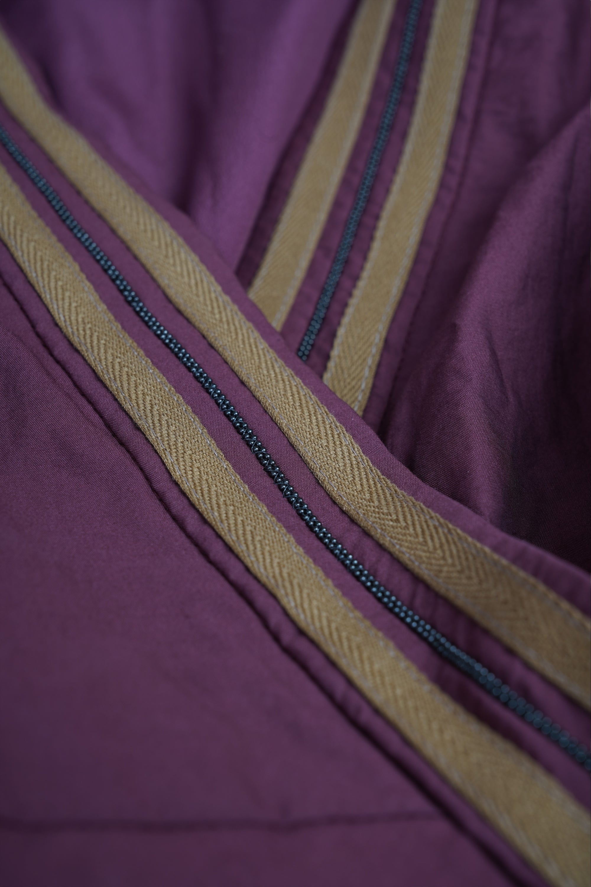 Brunello Cucinelli Kleid aus Baumwolle mit Gürtel und Monili Detail Kimono Sommerkleid