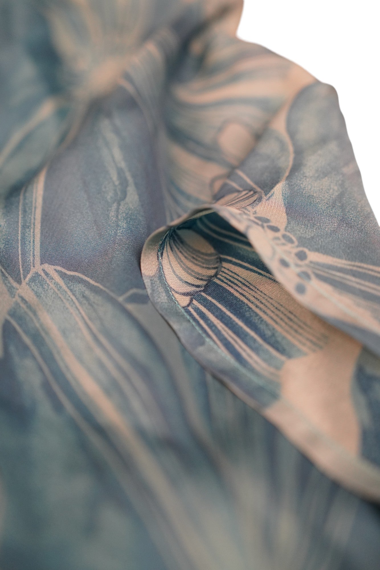 Loro Piana Umhang Bluse Seide Sommer mit Gürtel neue florale Motiv
