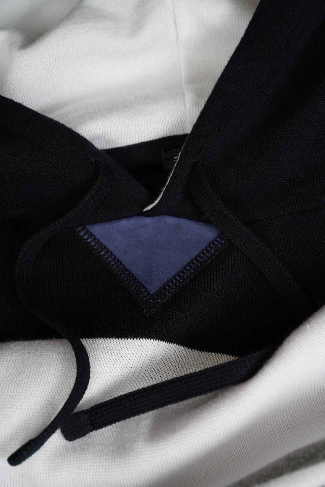 Kiton pull en coton avec cuir et capuche blanc