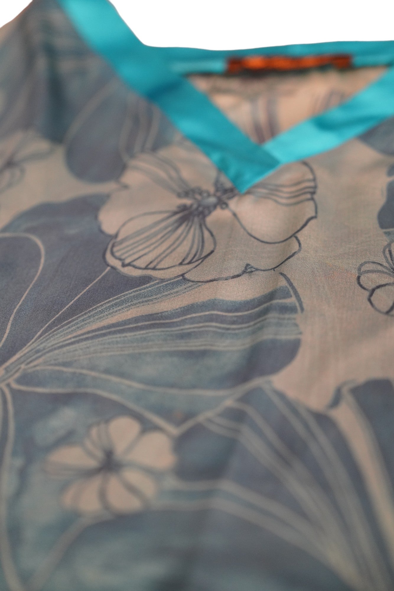 Loro Piana Umhang Bluse Seide Sommer mit Gürtel neue florale Motiv