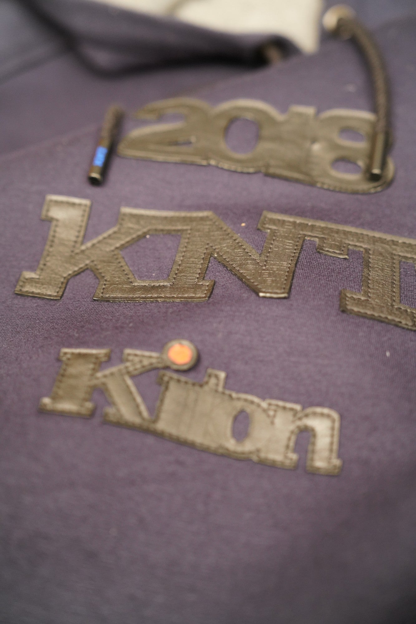 Kiton KNT Sweatshirt-Pullover mit Kapuze und Lederdetails