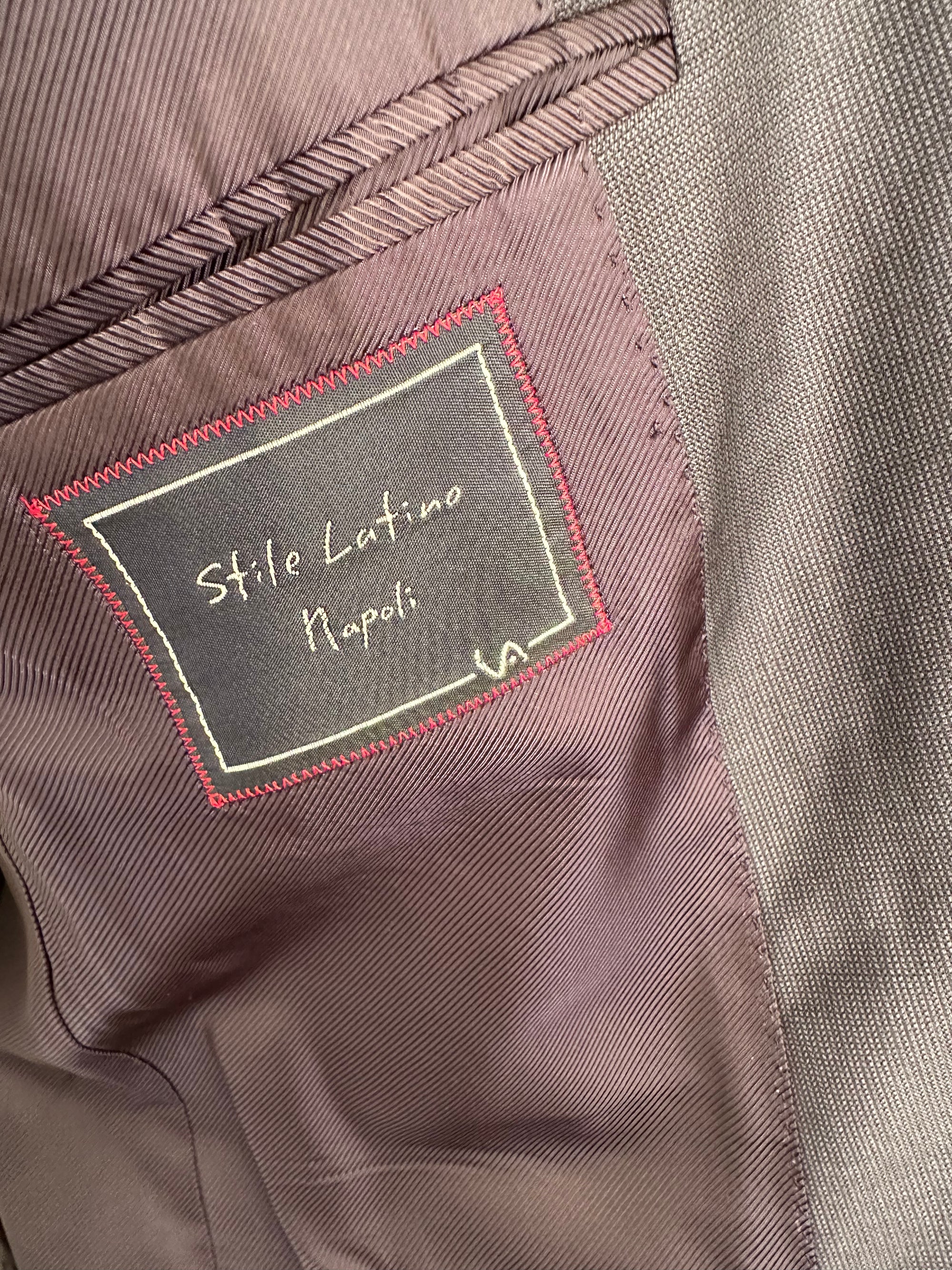 Veste "Stile Latino" de Vinzenco Attolini