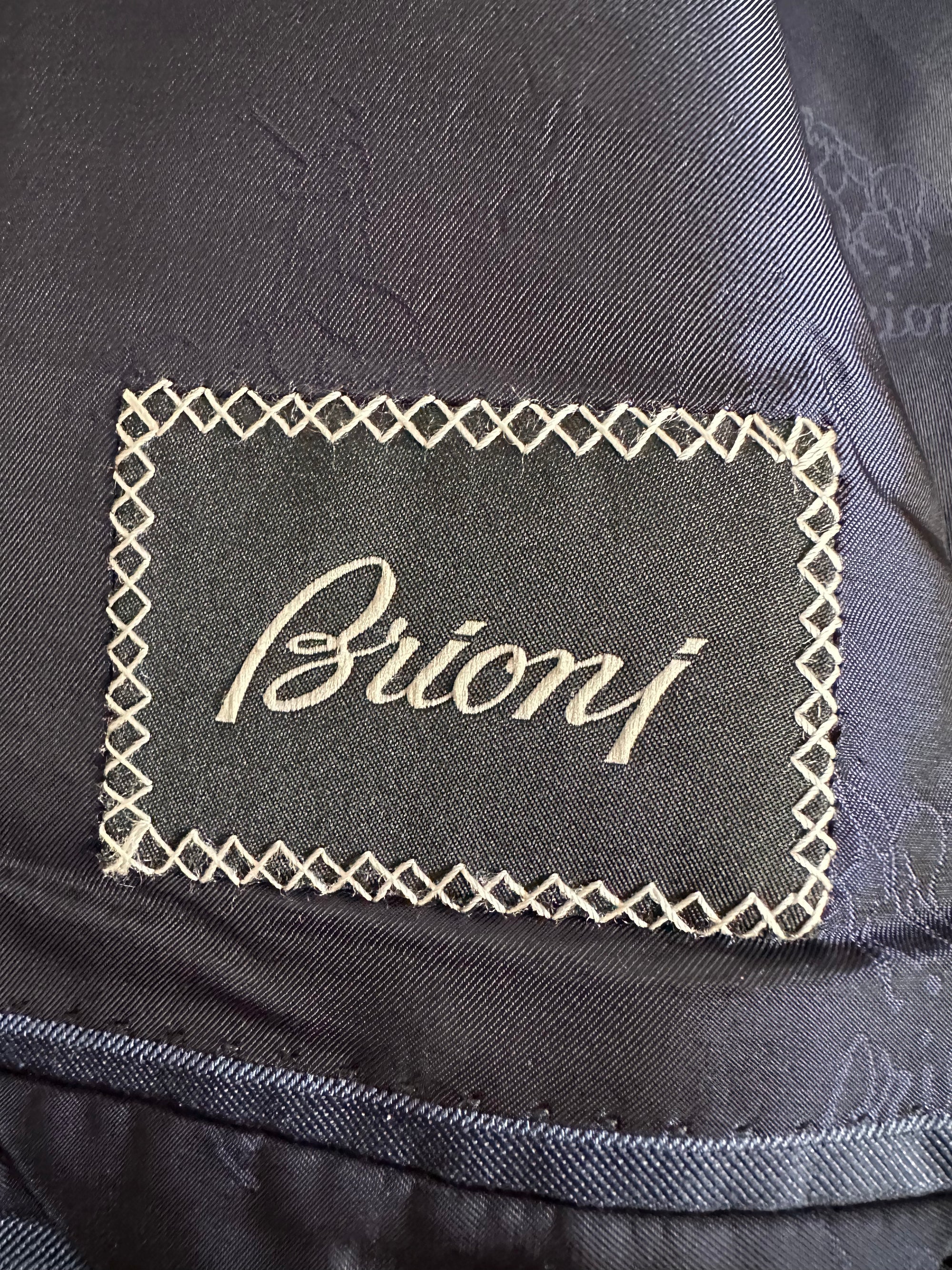 Brioni jacket 52 Large Virgin wool/silk