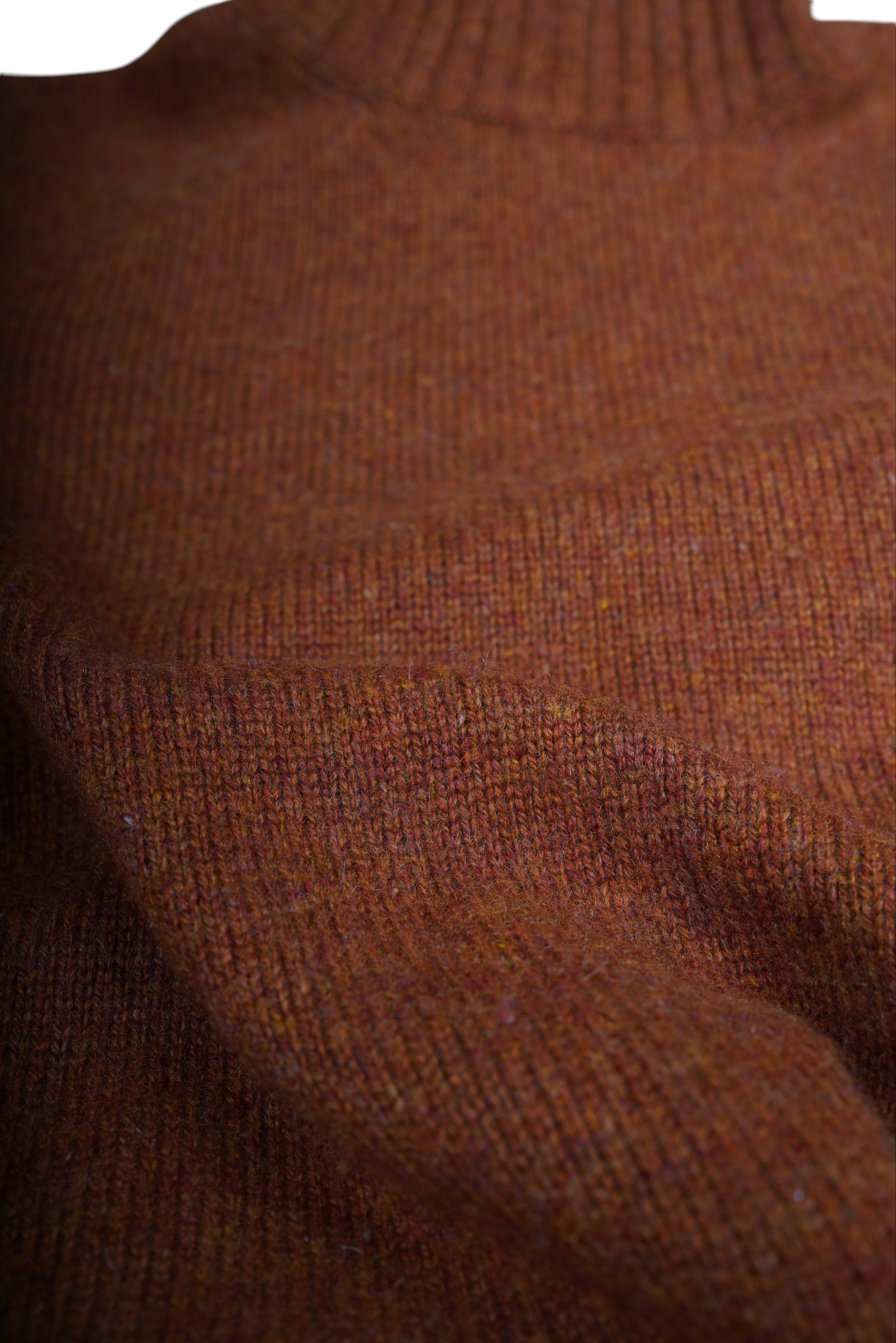 Loro Piana Pull ras du cou pour femme en baby cachemire et soie avec coutures contrastées