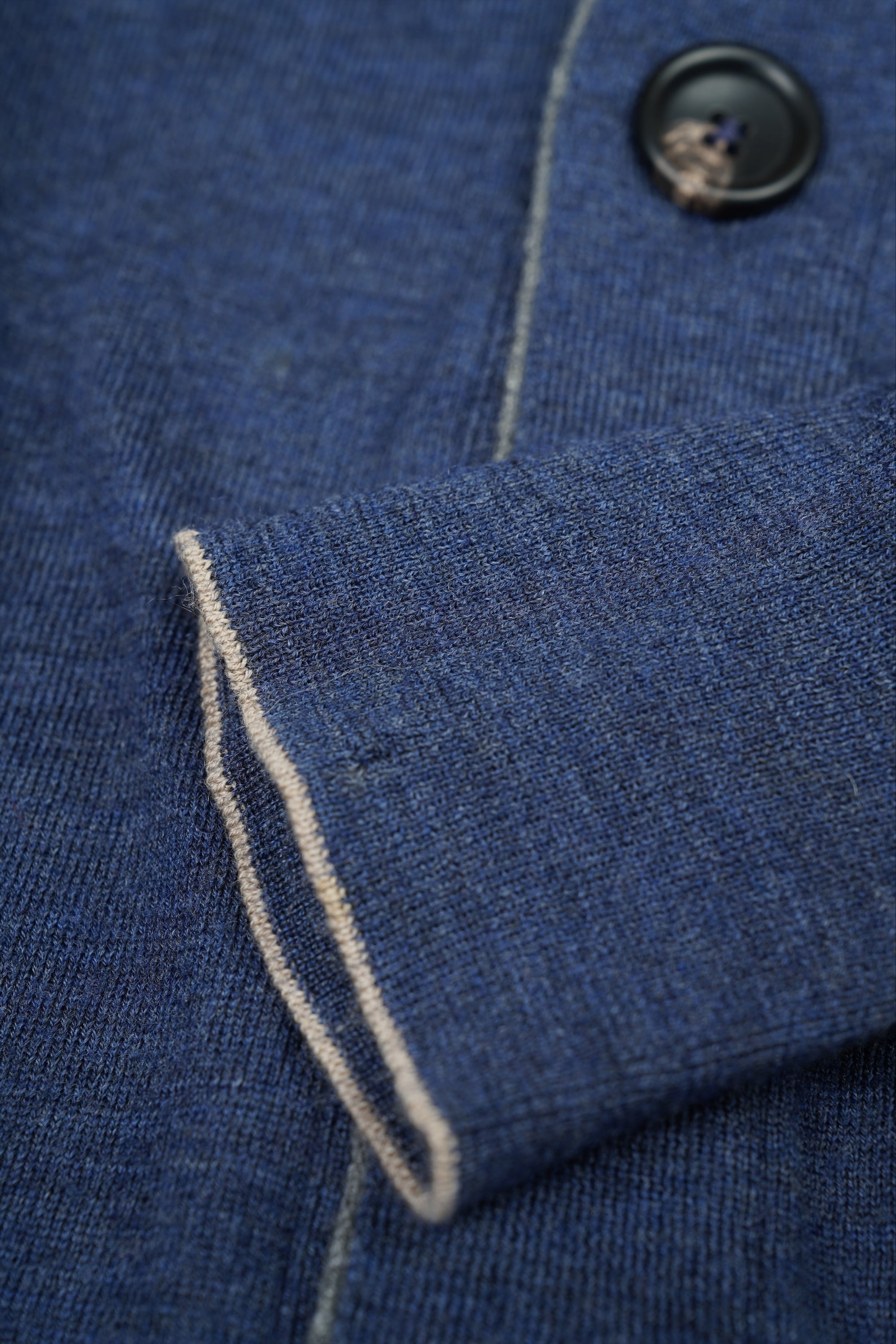 Brunello Cucinelli Strickjacke Cardigan mit Kaschmir Hornknöpfe