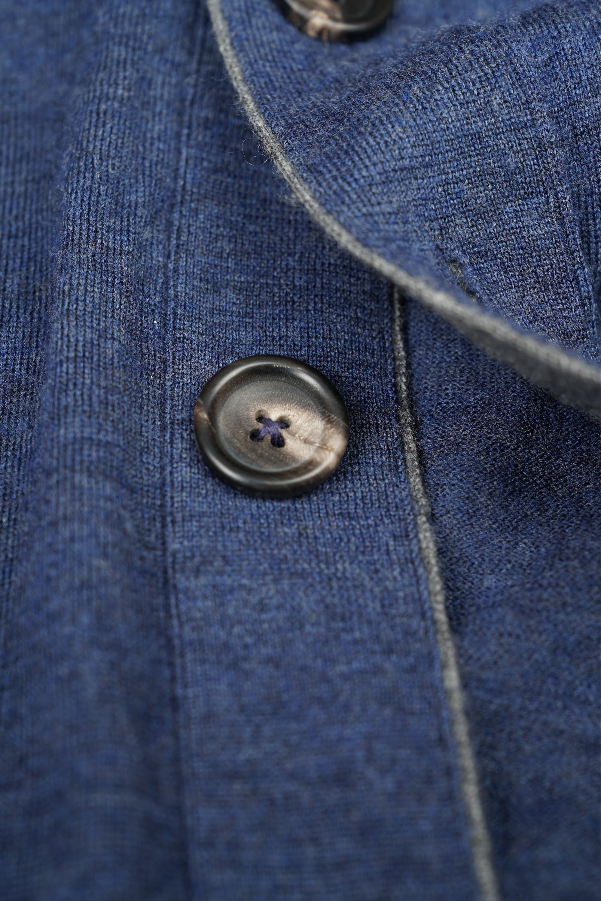 Brunello Cucinelli Strickjacke Cardigan mit Kaschmir Hornknöpfe
