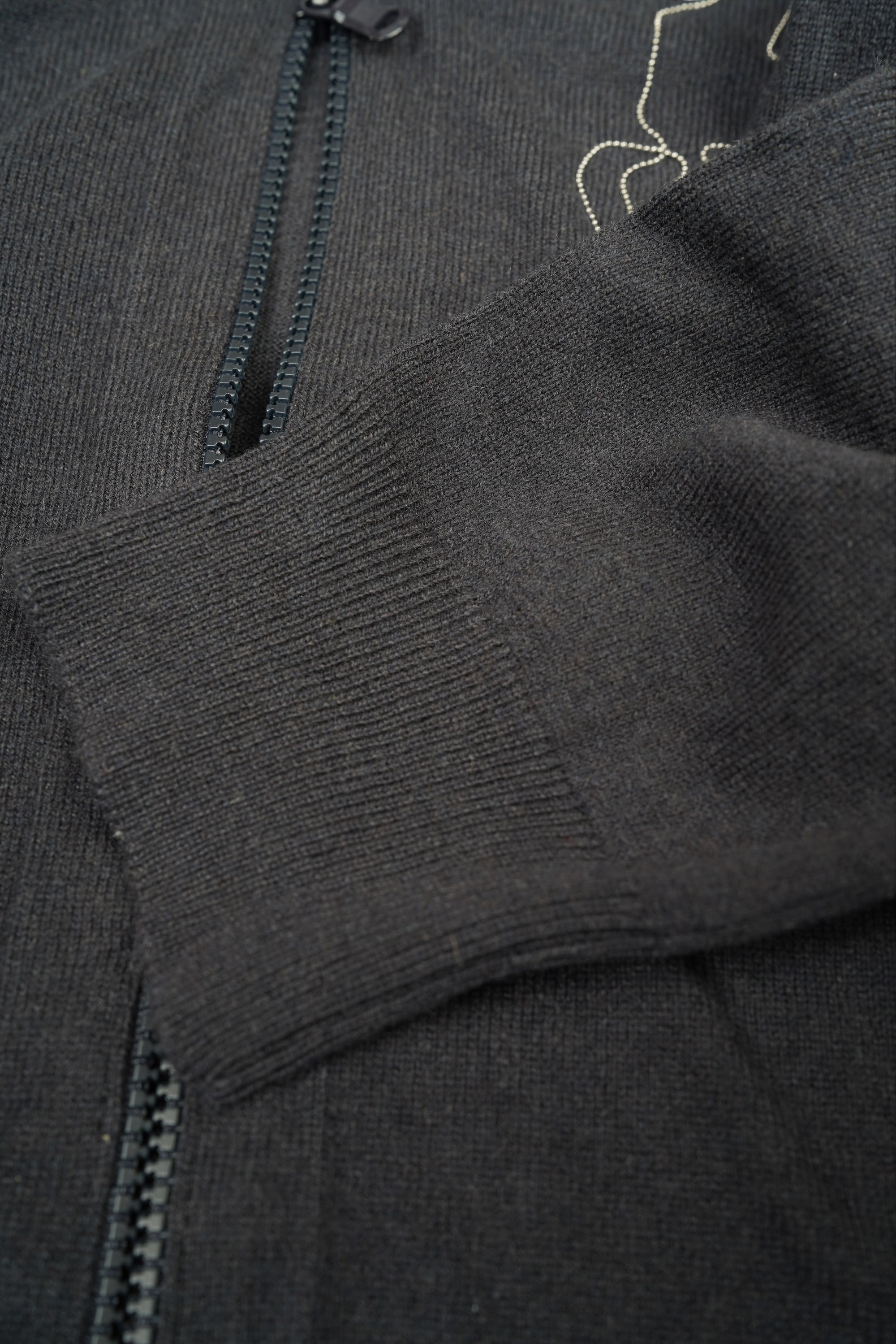 Brunello Cucinelli Cardigan Kaschmir mit Monli Applikation Strickjacke Ponchostil dunkelblau