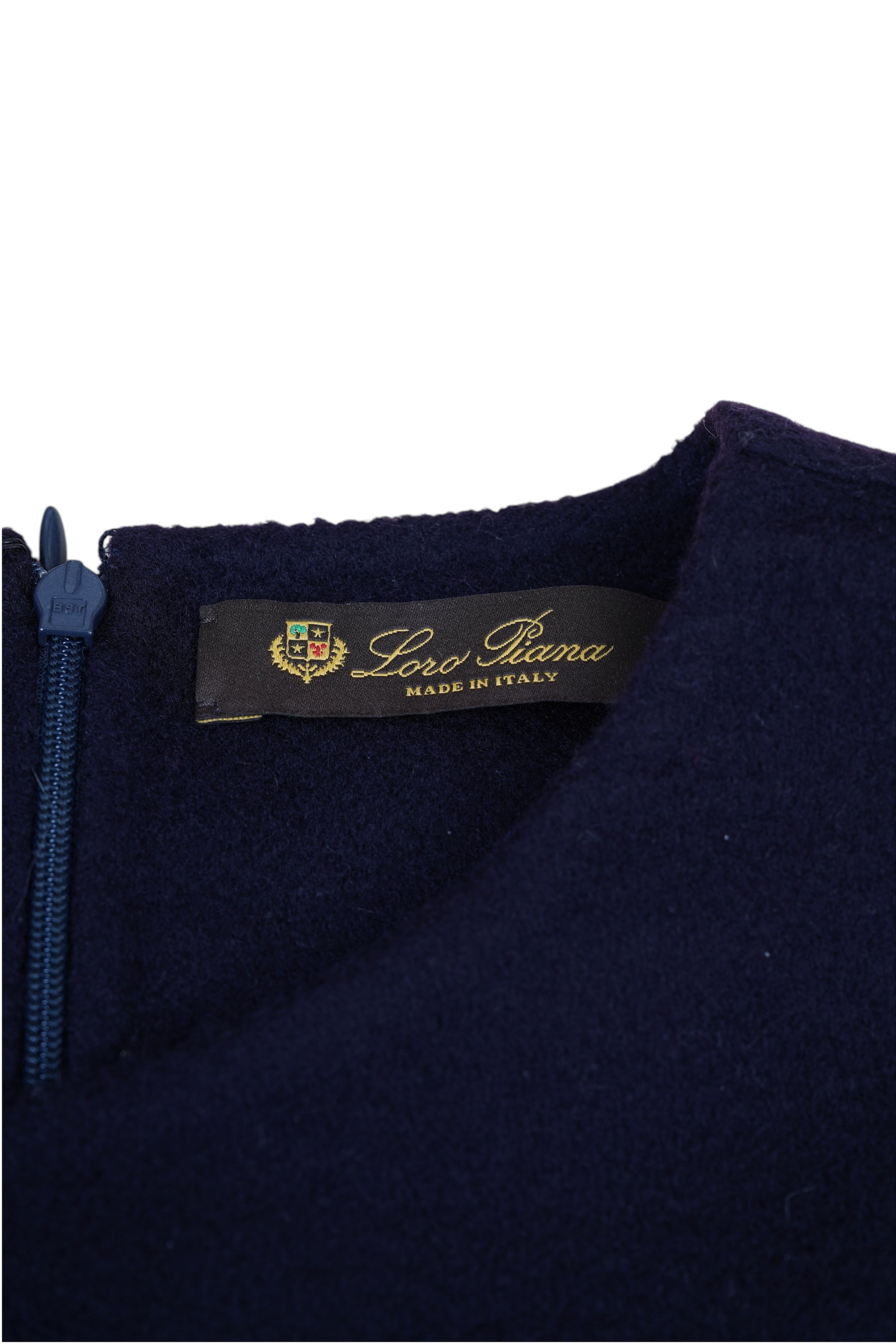 Loro Piana Pull ras du cou pour femme en baby cachemire et soie avec coutures contrastées