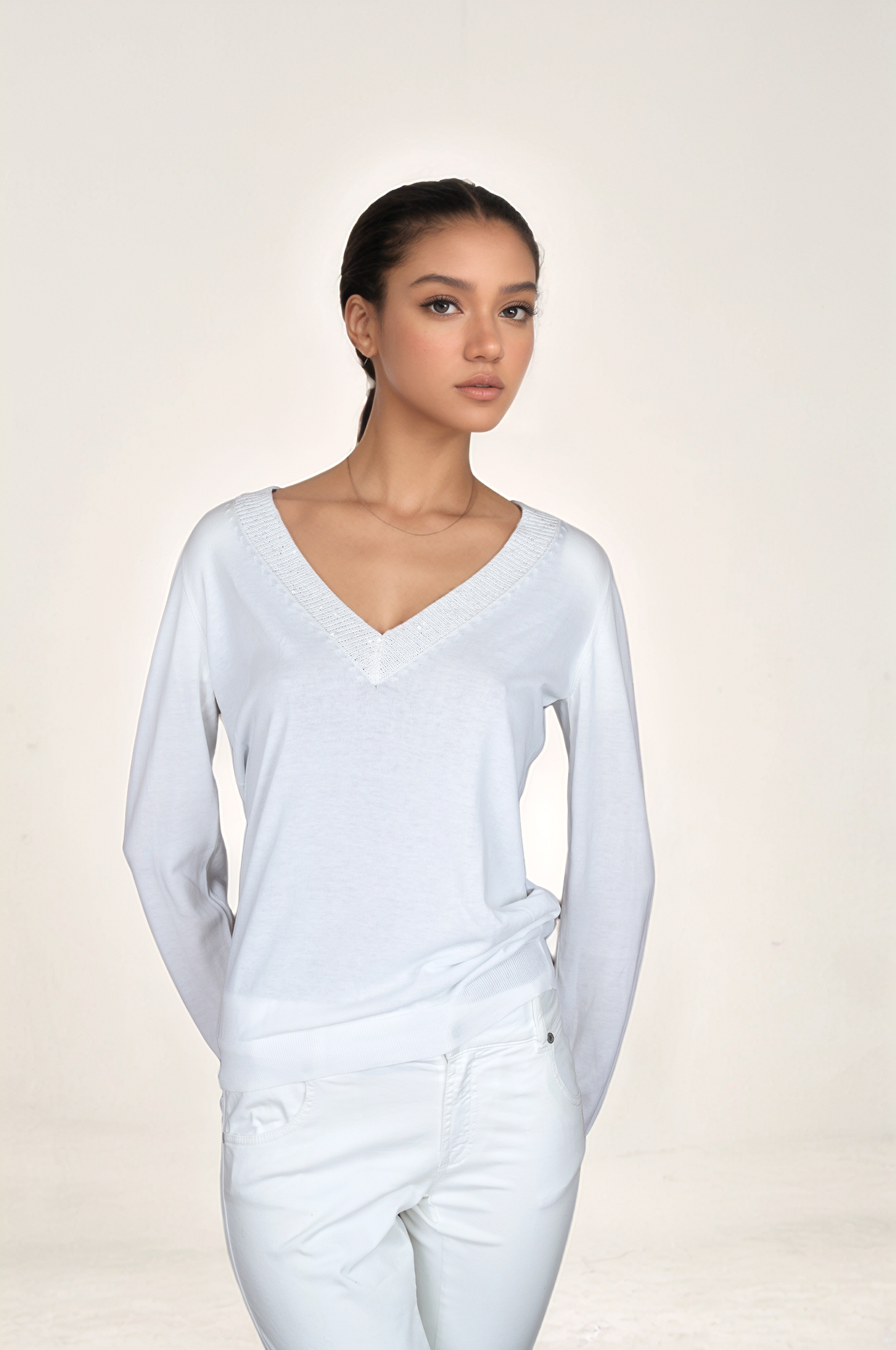 Brunello Cucinelli Damen Pullover Sweatshirt Dazzling aus Seide und Leinen V-Neck