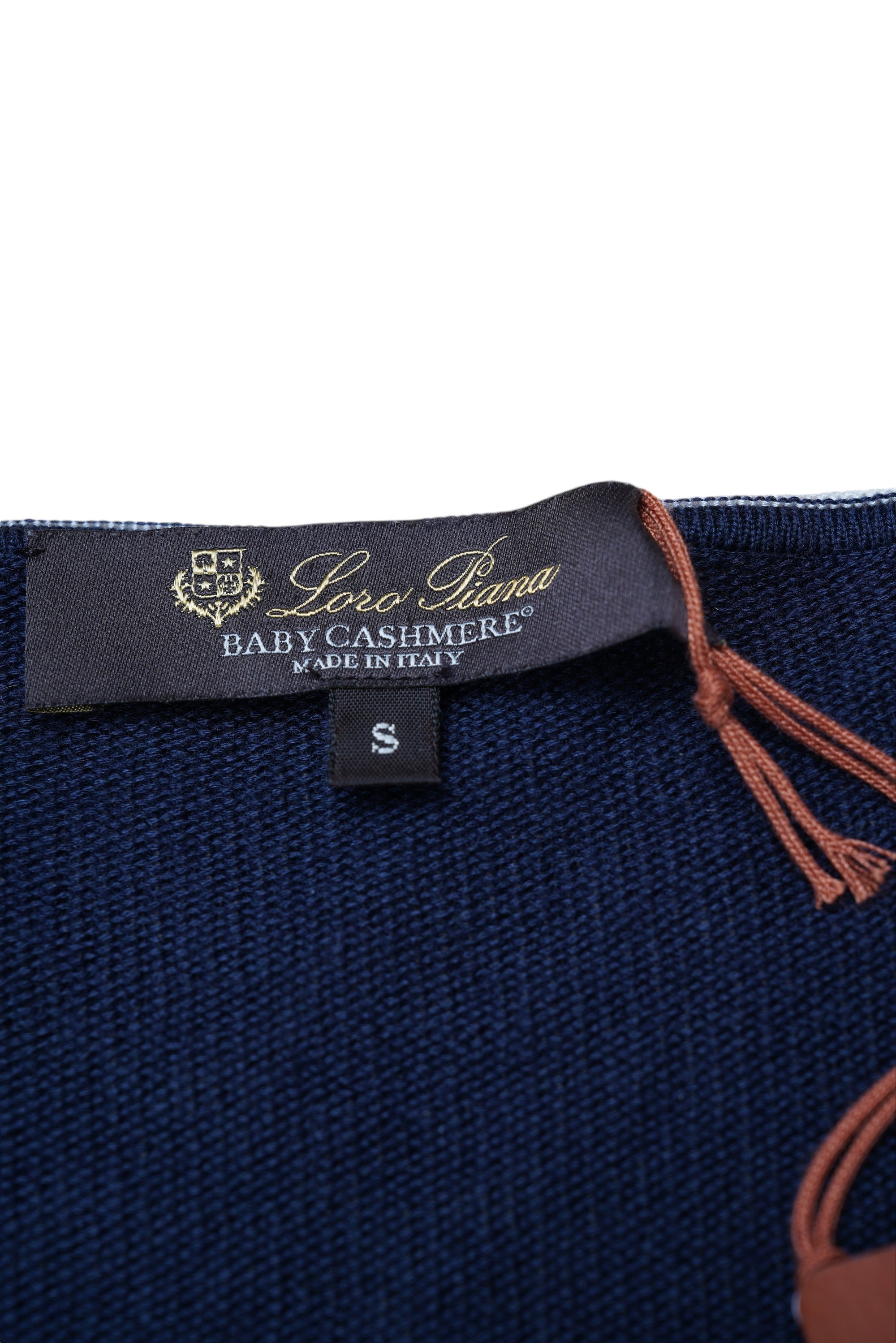 Loro Piana Pull ras du cou pour femme en baby cachemire et soie avec coutures contrastées