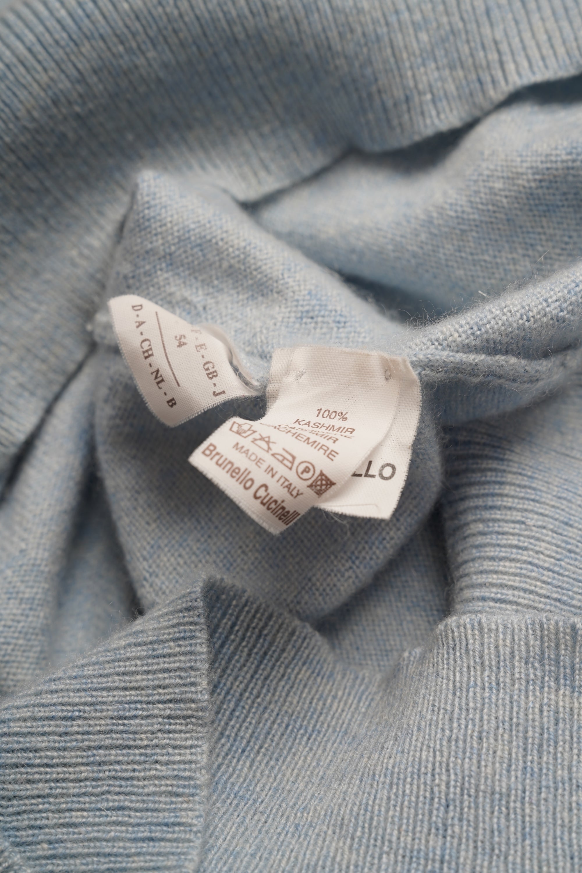 Brunello Cucinelli Pullover aus Kaschmir V-Neck hellblau