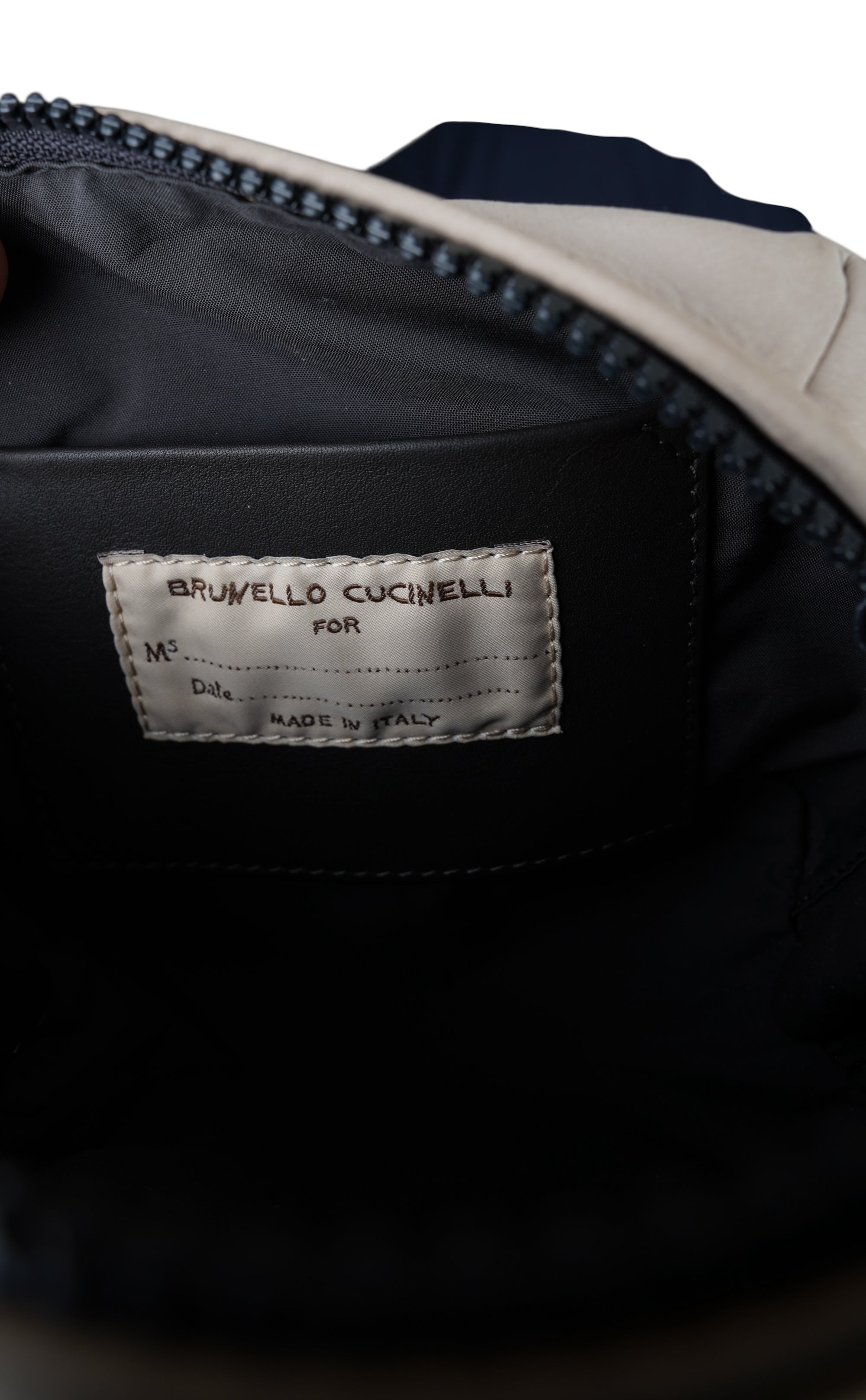 Brunello Cucinelli Tasche Beautycase aus Kalbsleder